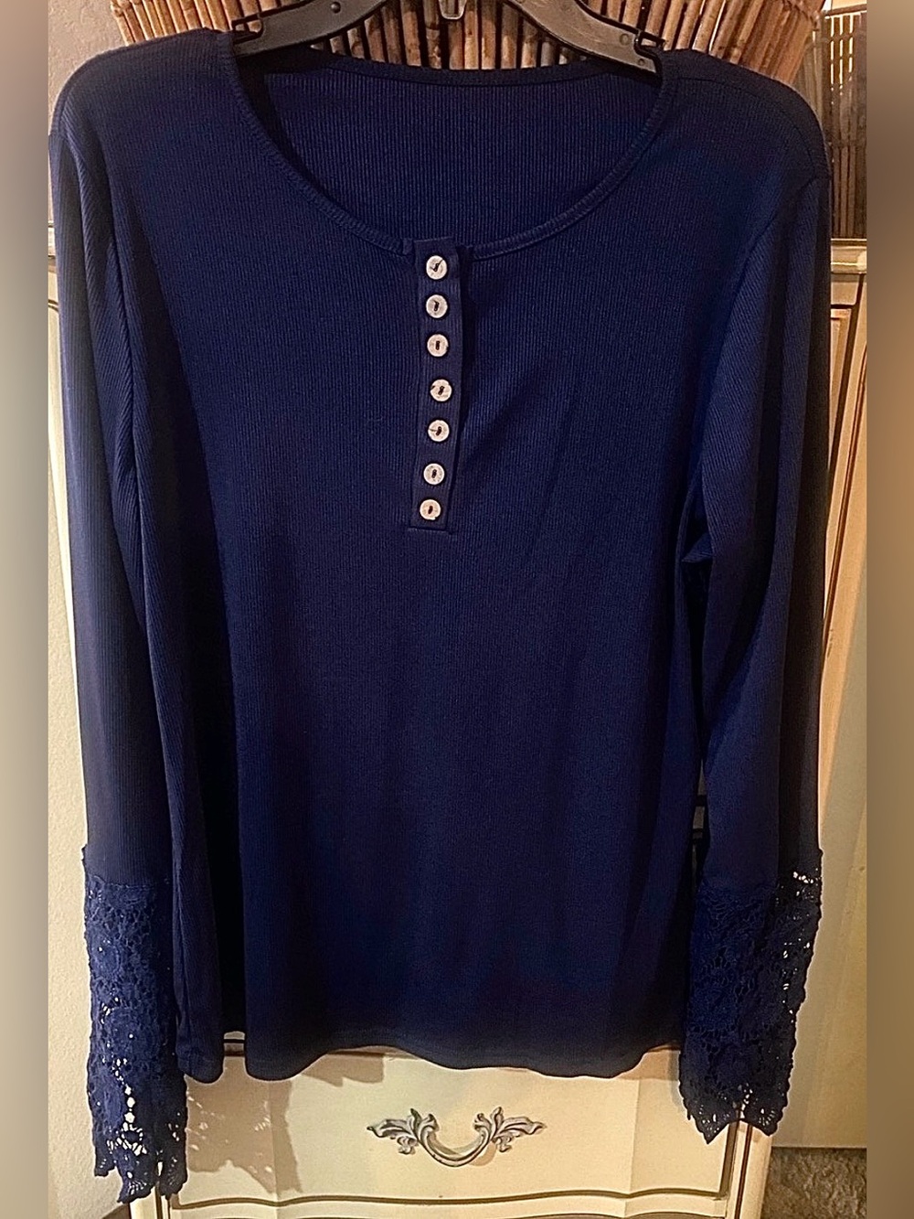 Silky stretch knit-Navy, Lace-Cuff - Henley Top - XXL